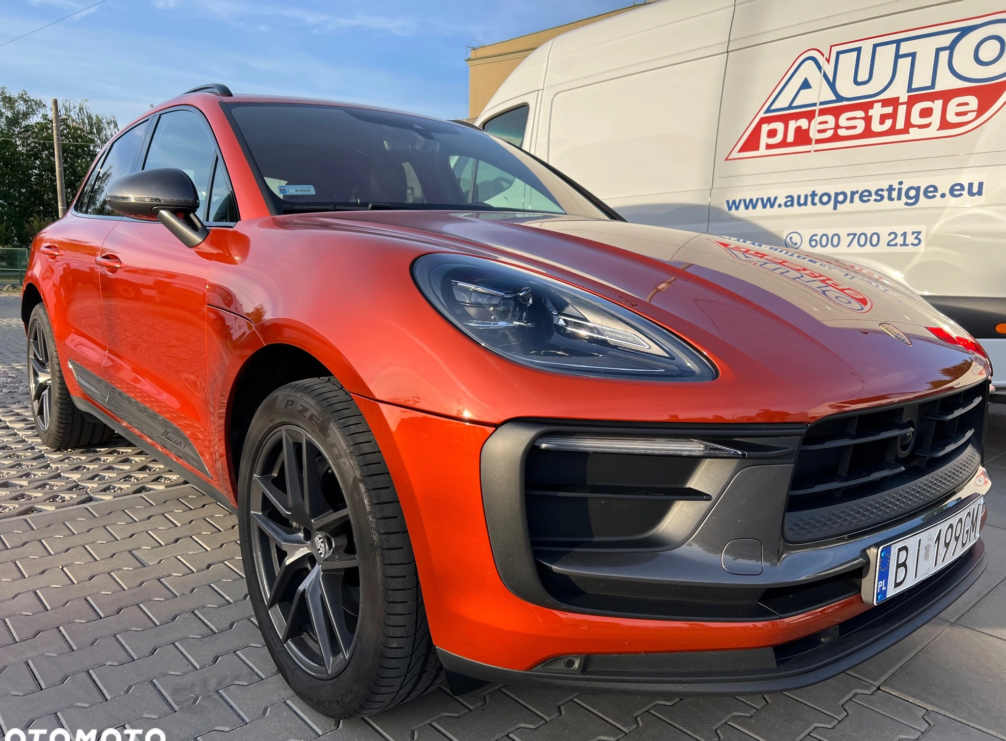 Porsche Macan cena 266910 przebieg: 59000, rok produkcji 2022 z Sierpc małe 79